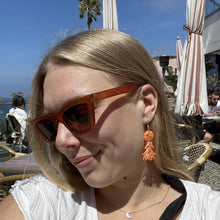 Load image into Gallery viewer, Sand Dollar and Coral earrings